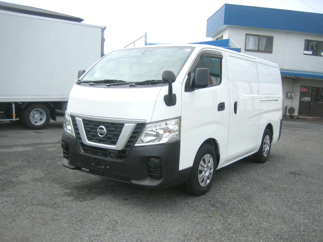 日産/NV350キャラバン 冷凍車（中温） 1t～1.5t
